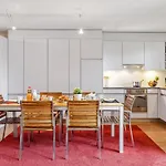 Goldenhorn Apt-s By Interhome * Wengen